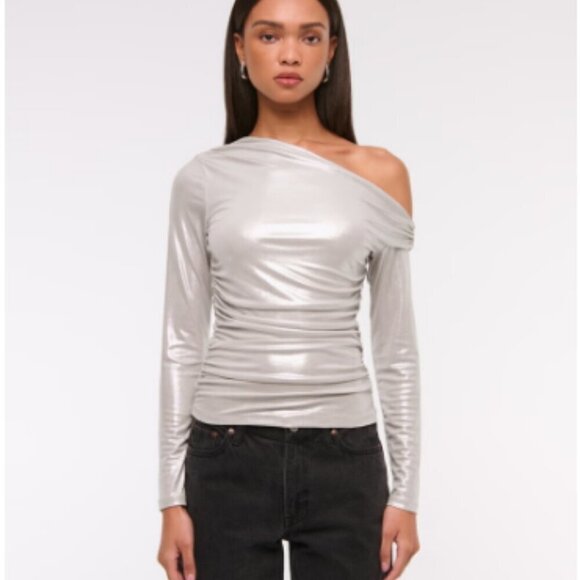 Long-Sleeve Liquid Shine Draped Top - Picture 2 of 2